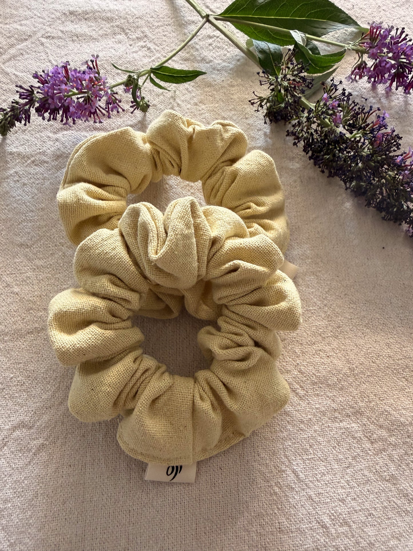BUDDLEJA | SCRUNCHIES PFLANZENGEFÄRBT