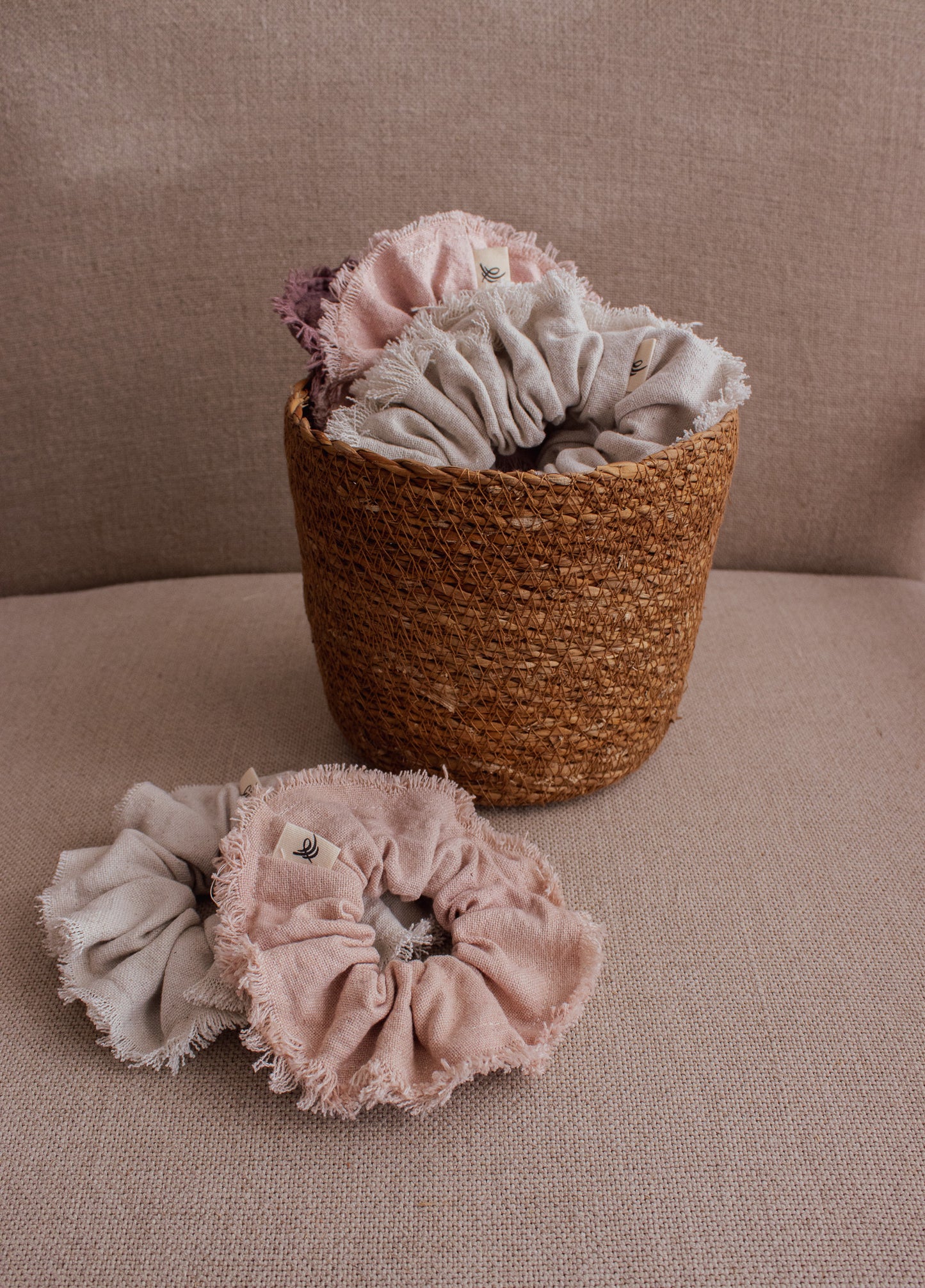 BOTANICAL | SCRUNCHIES PFLANZENGEFÄRBT
