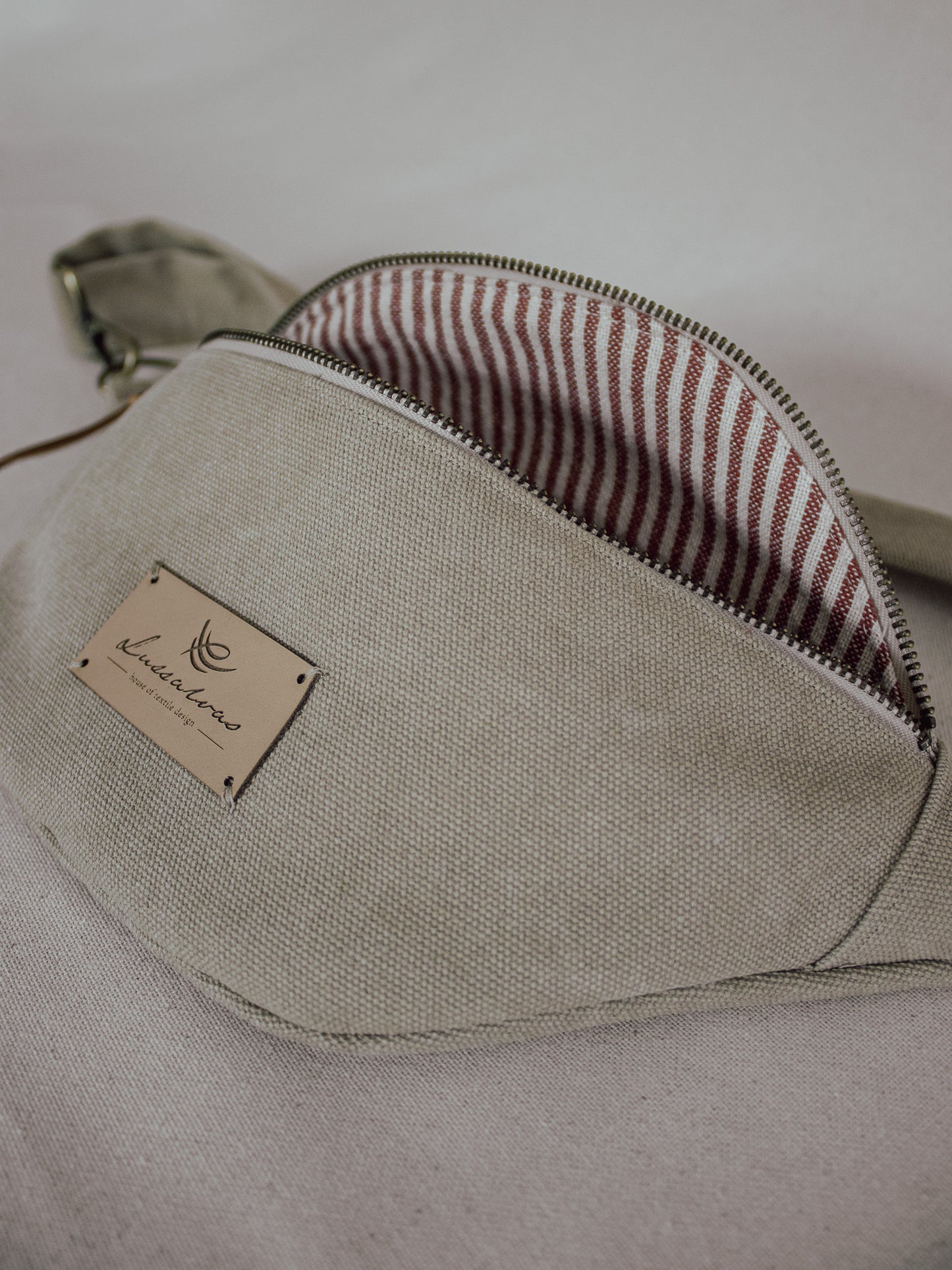 SARAH PIETRA | CROSSBODY STONE-WASHED BAUMWOLLE