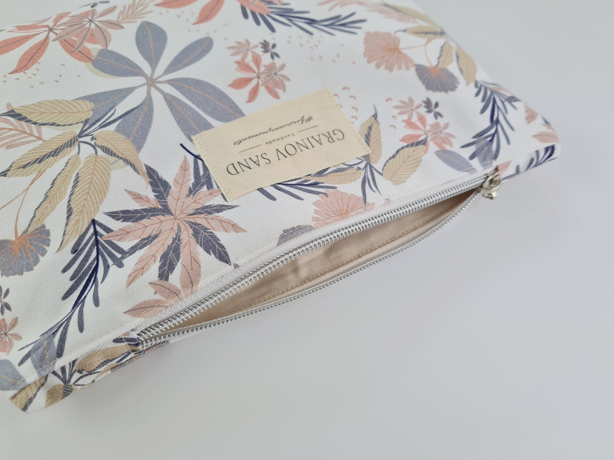 ANNA | POUCH AUS CANVAS MIT BLUMEN